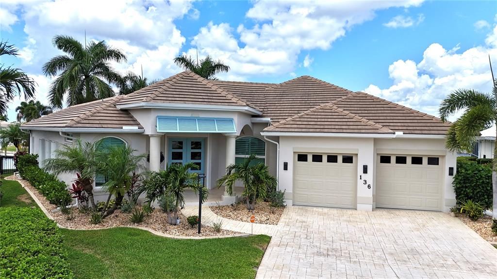 For Sale: $1,375,000 (4 beds, 2 baths, 2763 Square Feet)