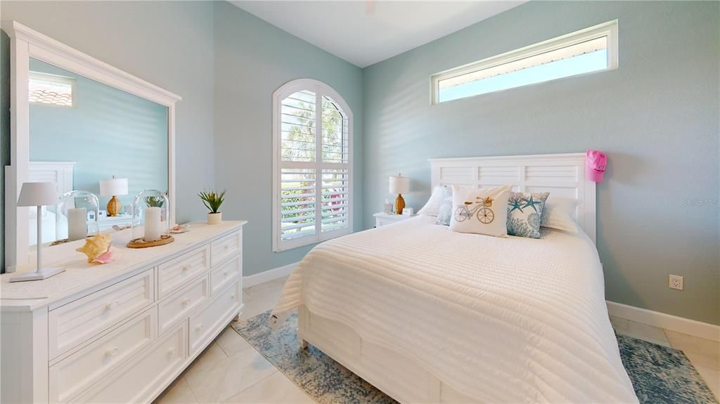 For Sale: $1,375,000 (4 beds, 2 baths, 2763 Square Feet)