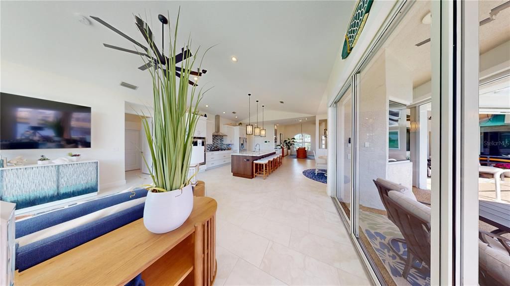 For Sale: $1,375,000 (4 beds, 2 baths, 2763 Square Feet)