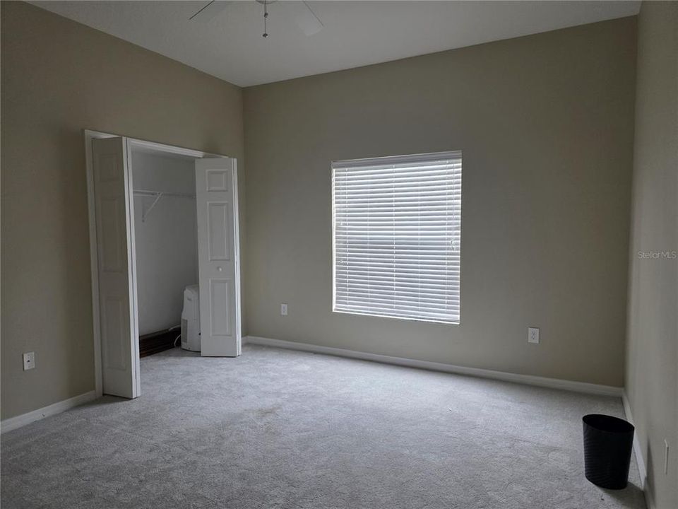 For Rent: $3,300 (5 beds, 3 baths, 3118 Square Feet)
