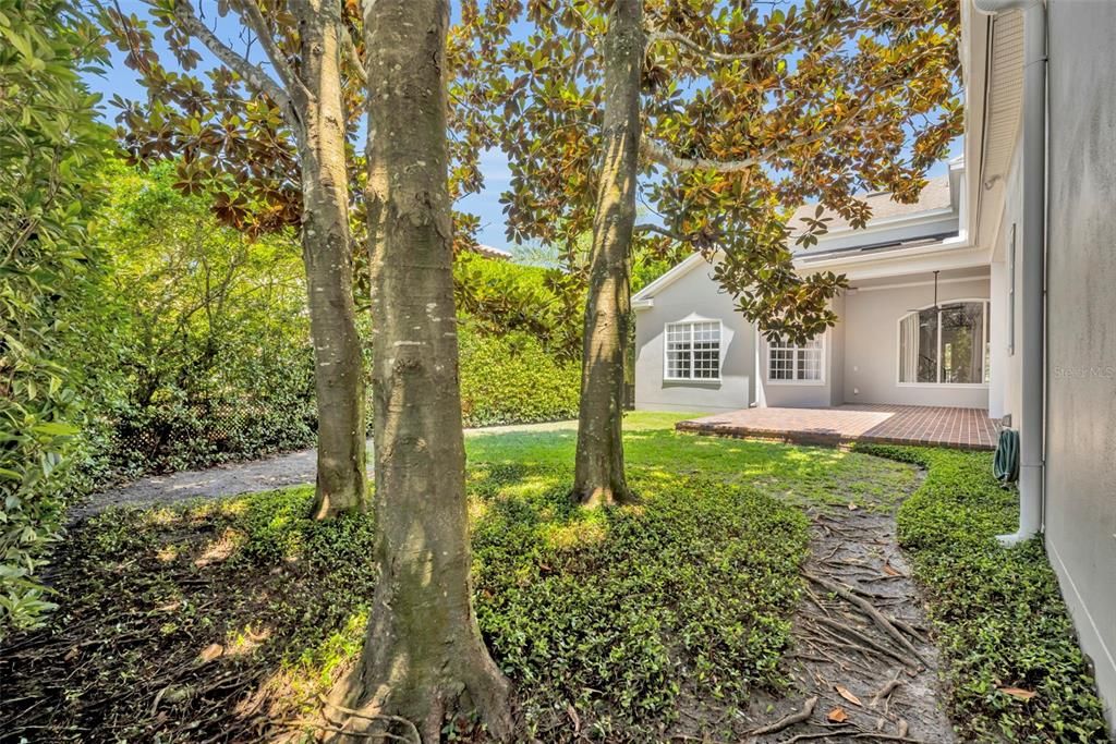 For Rent: $9,500 (5 beds, 4 baths, 4018 Square Feet)