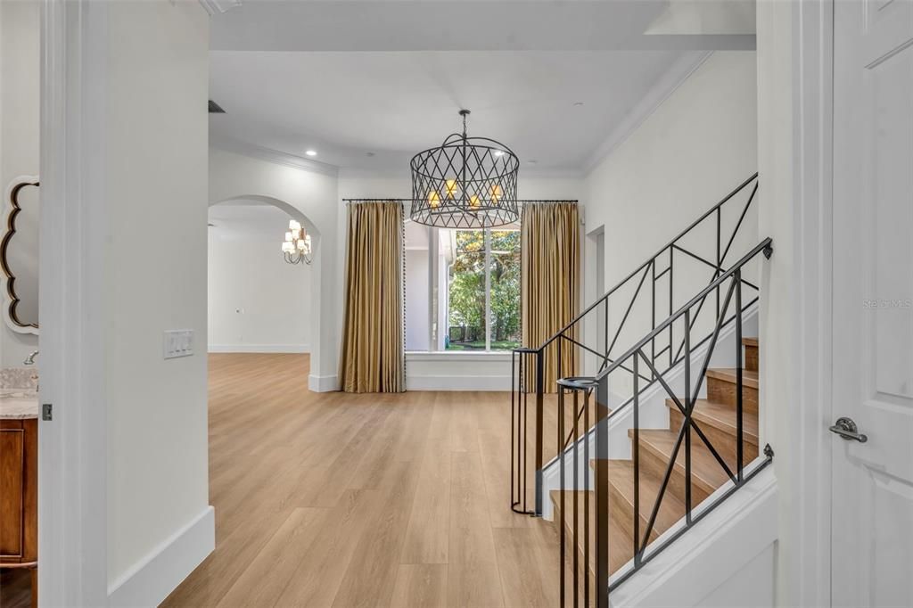 For Rent: $9,500 (5 beds, 4 baths, 4018 Square Feet)