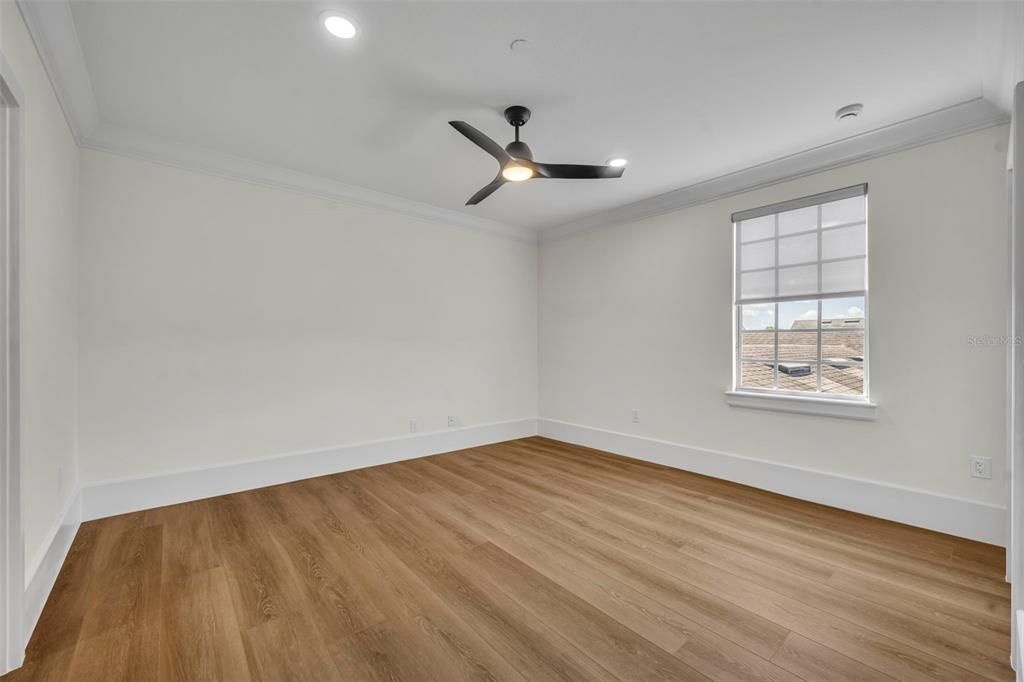 For Rent: $9,500 (5 beds, 4 baths, 4018 Square Feet)