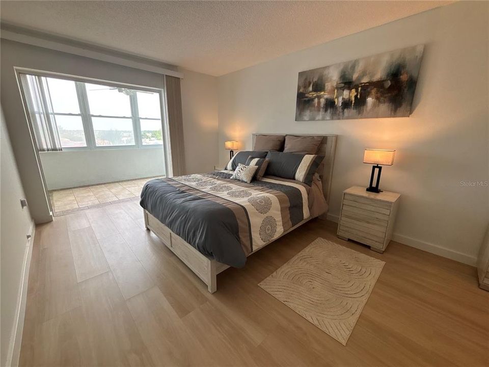 В аренду: $1,750 (1 спален, 1 ванн, 815 Квадратных фут)