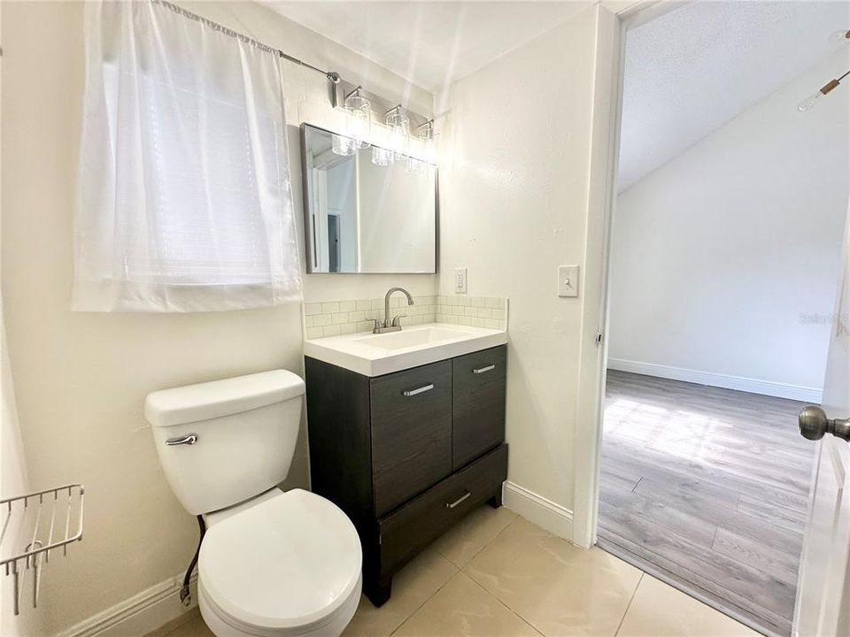 В аренду: $2,050 (3 спален, 2 ванн, 1600 Квадратных фут)