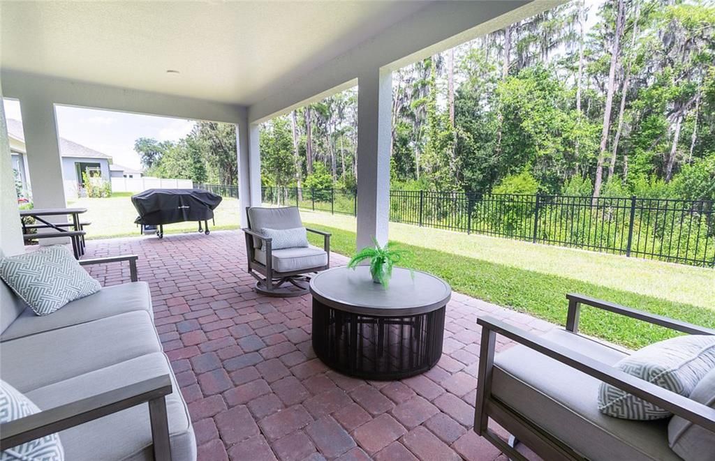 For Sale: $699,000 (5 beds, 4 baths, 3047 Square Feet)