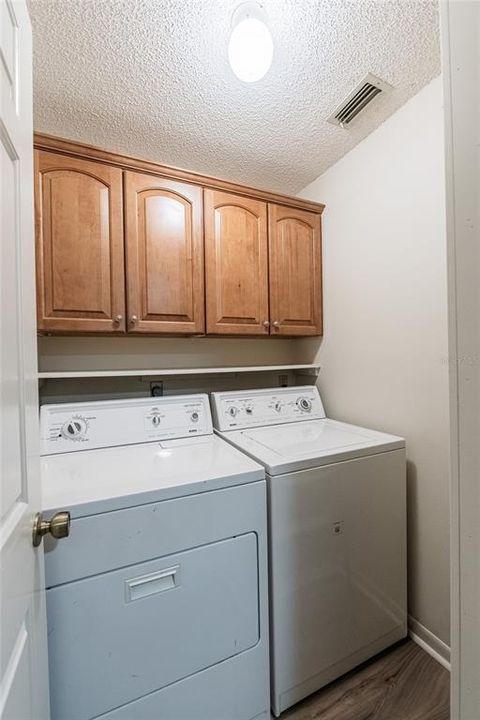 For Sale: $295,000 (3 beds, 2 baths, 1992 Square Feet)