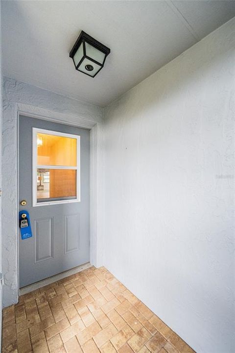 For Sale: $295,000 (3 beds, 2 baths, 1992 Square Feet)