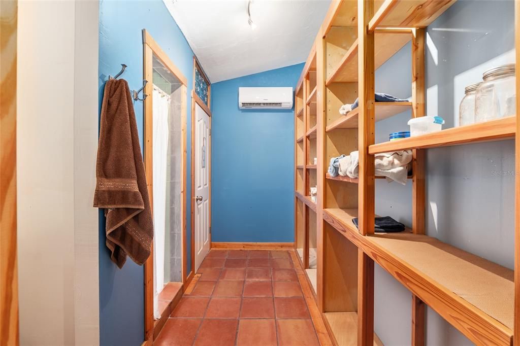 En Venta: $379,900 (4 camas, 3 baños, 3125 Pies cuadrados)