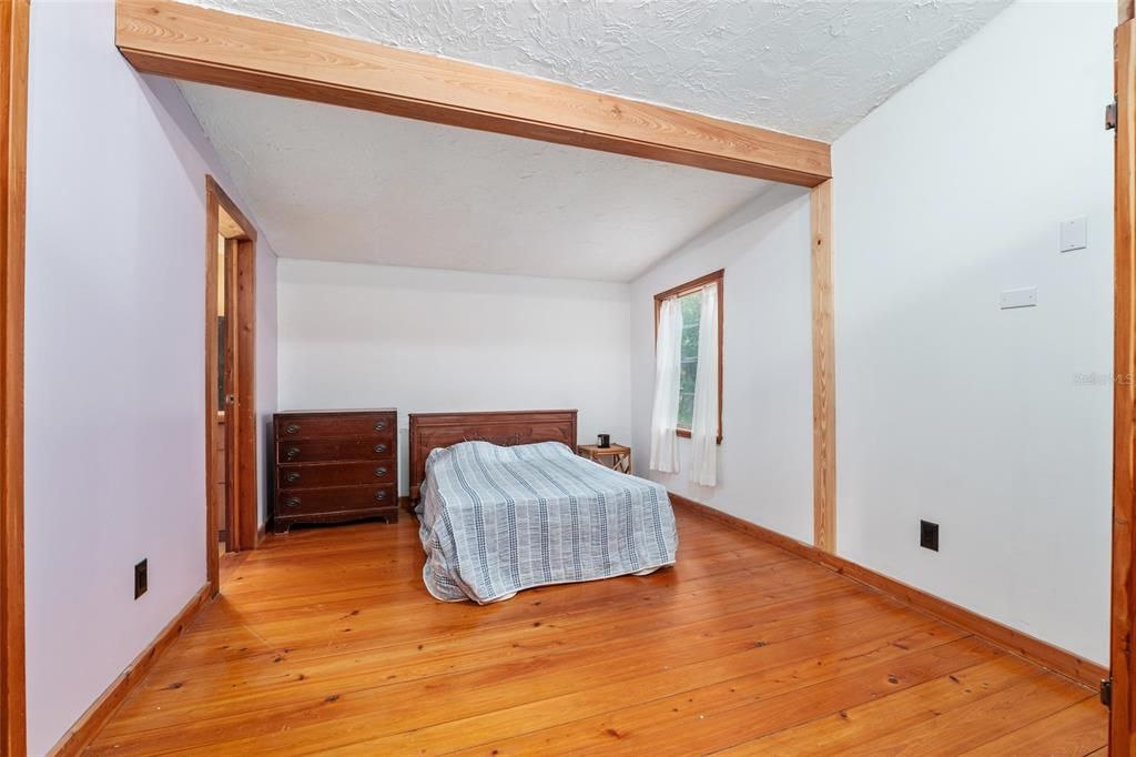 En Venta: $379,900 (4 camas, 3 baños, 3125 Pies cuadrados)