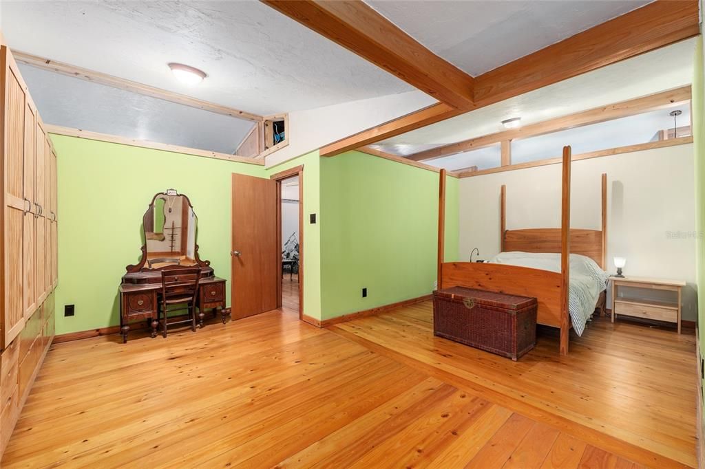 En Venta: $379,900 (4 camas, 3 baños, 3125 Pies cuadrados)