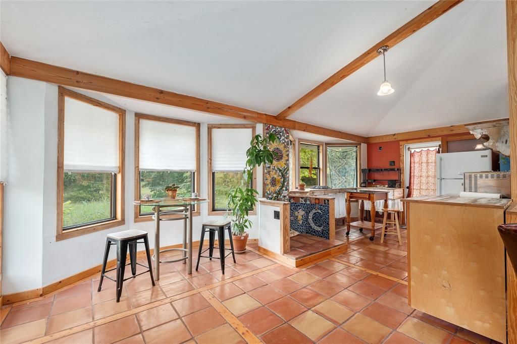 En Venta: $379,900 (4 camas, 3 baños, 3125 Pies cuadrados)