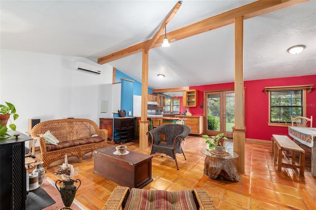 En Venta: $379,900 (4 camas, 3 baños, 3125 Pies cuadrados)