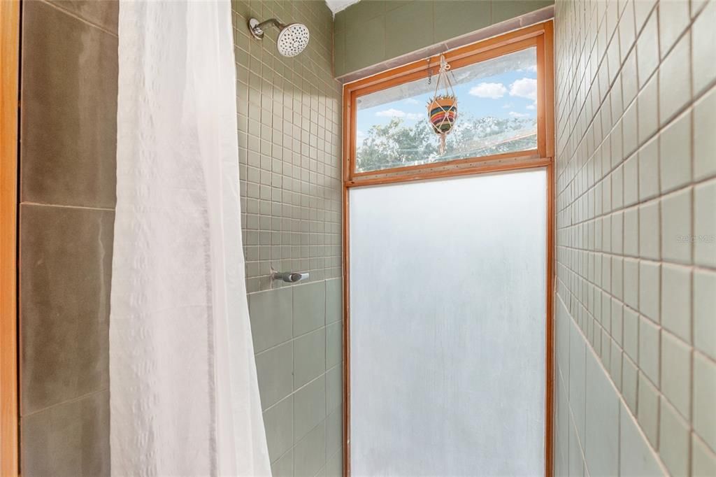 En Venta: $379,900 (4 camas, 3 baños, 3125 Pies cuadrados)