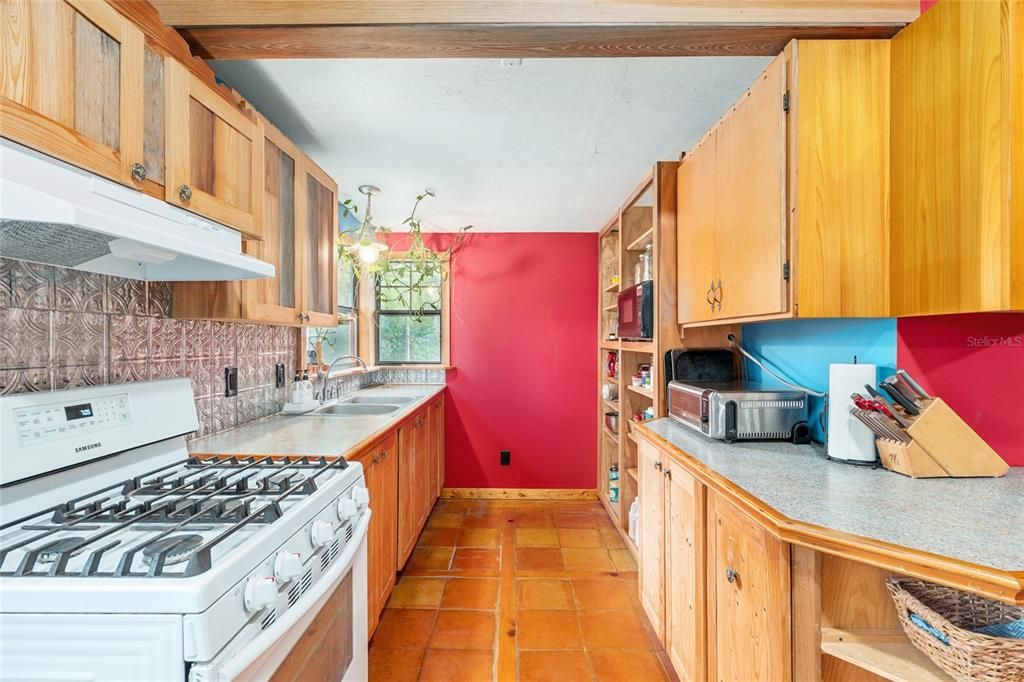 En Venta: $379,900 (4 camas, 3 baños, 3125 Pies cuadrados)
