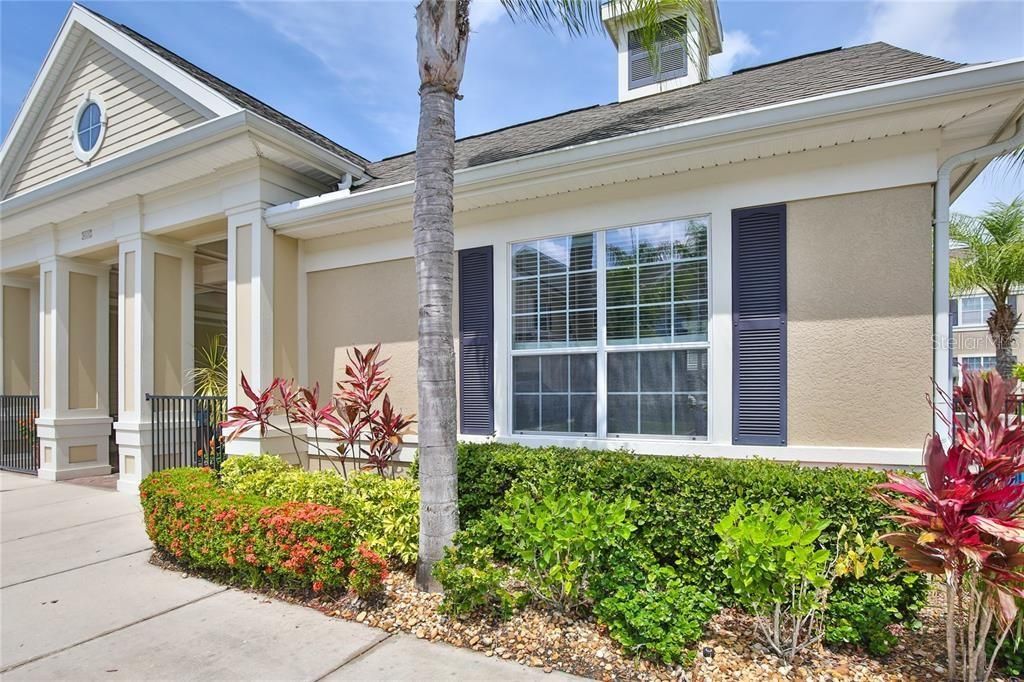 For Sale: $405,500 (2 beds, 2 baths, 1623 Square Feet)