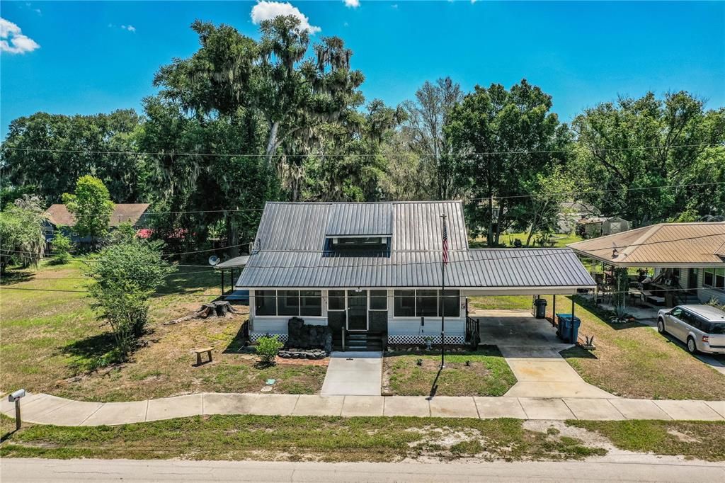 For Sale: $238,500 (3 beds, 1 baths, 1264 Square Feet)