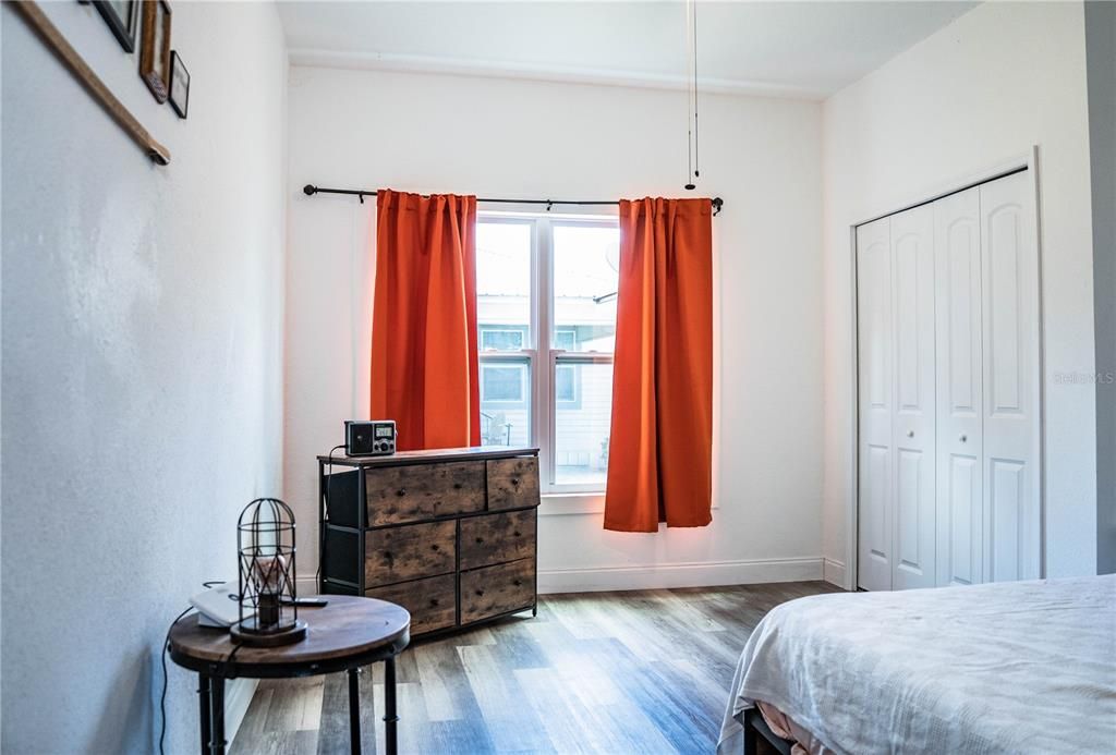 For Sale: $238,500 (3 beds, 1 baths, 1264 Square Feet)