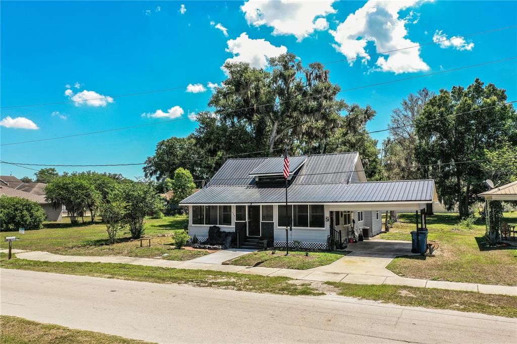 For Sale: $238,500 (3 beds, 1 baths, 1264 Square Feet)