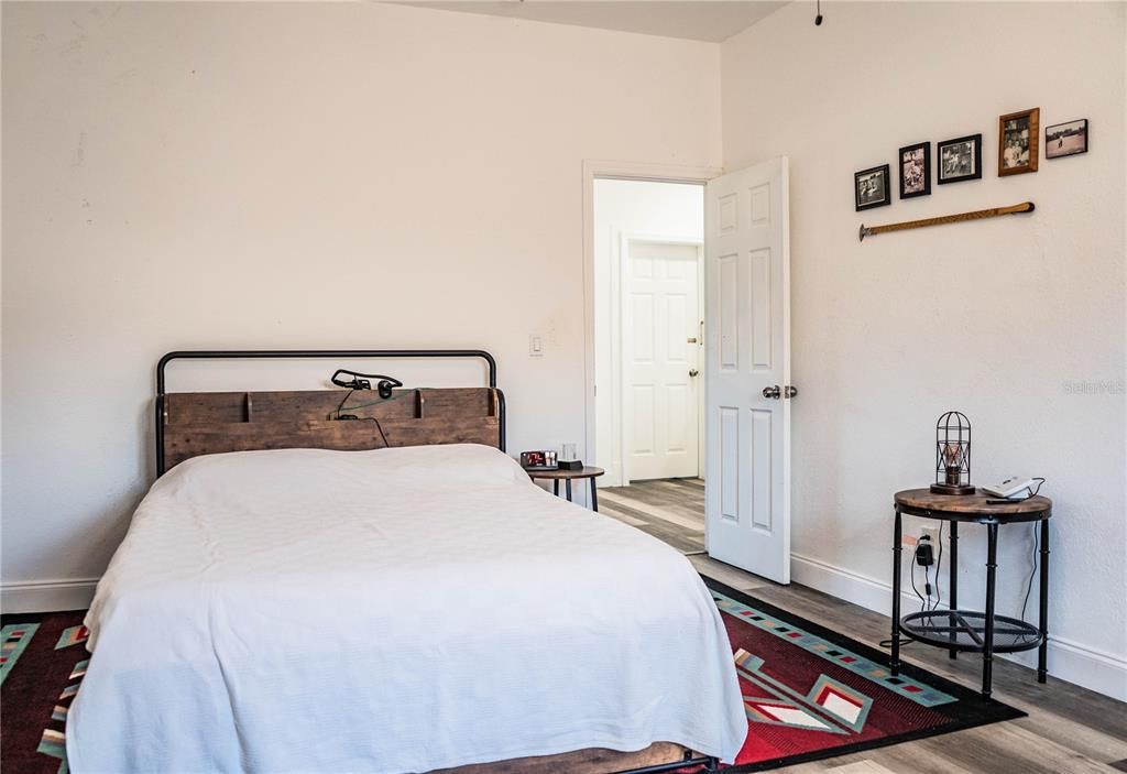 For Sale: $238,500 (3 beds, 1 baths, 1264 Square Feet)