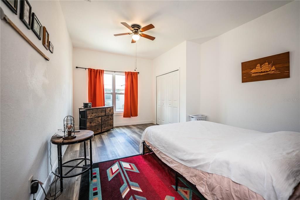 For Sale: $238,500 (3 beds, 1 baths, 1264 Square Feet)