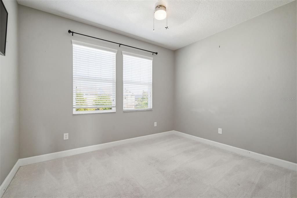For Rent: $3,100 (4 beds, 2 baths, 2319 Square Feet)
