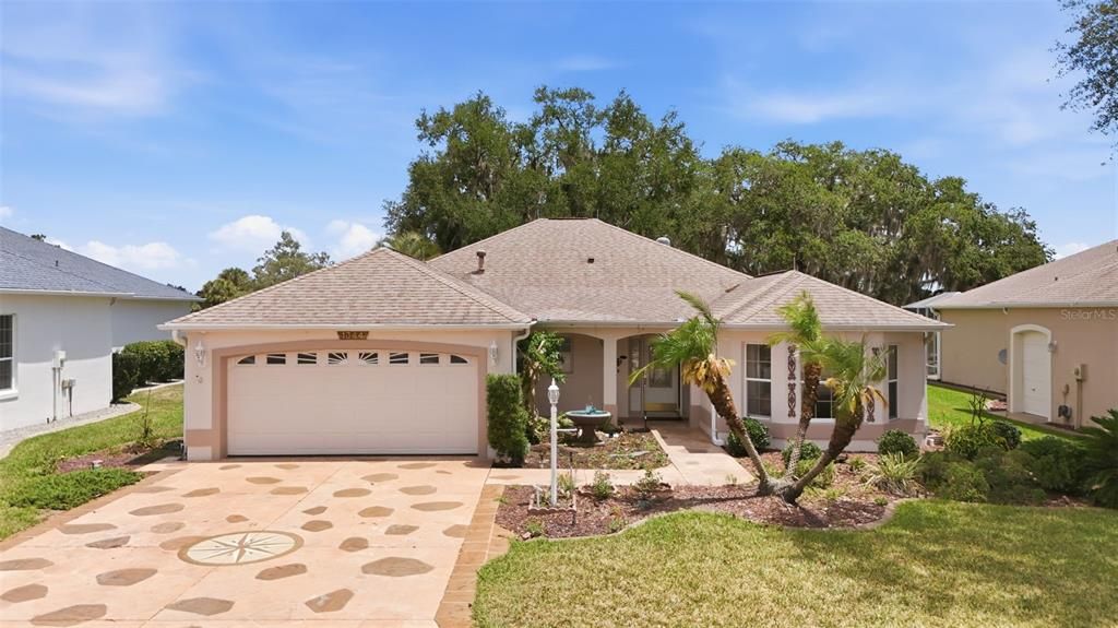 En Venta: $482,000 (3 camas, 2 baños, 1954 Pies cuadrados)