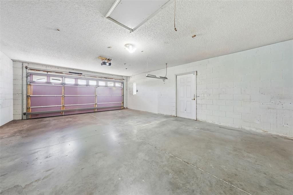 En Venta: $482,000 (3 camas, 2 baños, 1954 Pies cuadrados)