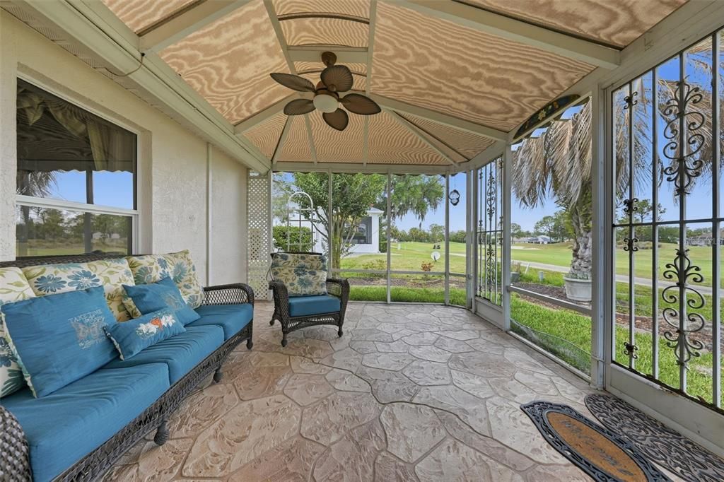 En Venta: $482,000 (3 camas, 2 baños, 1954 Pies cuadrados)