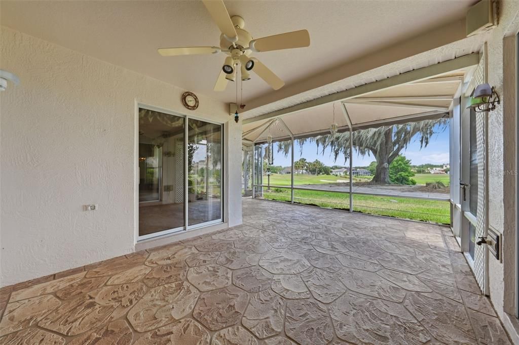 En Venta: $482,000 (3 camas, 2 baños, 1954 Pies cuadrados)