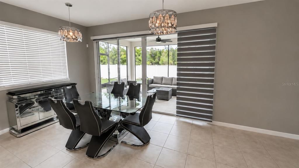 На продажу: $599,999 (5 спален, 3 ванн, 2791 Квадратных фут)