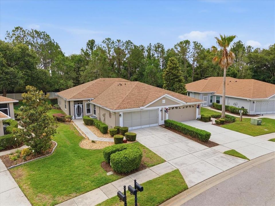 For Sale: $270,000 (2 beds, 2 baths, 1629 Square Feet)