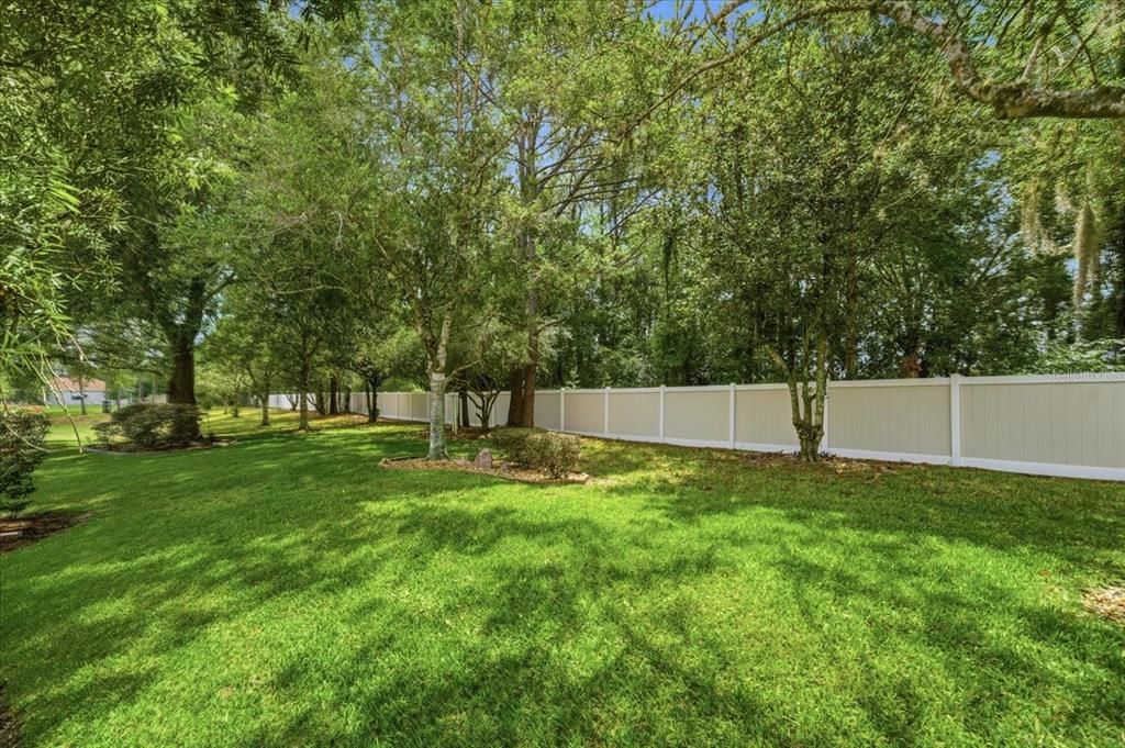 For Sale: $270,000 (2 beds, 2 baths, 1629 Square Feet)