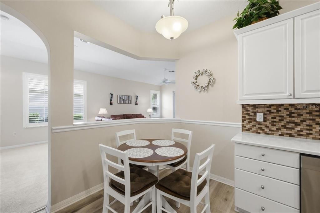 For Sale: $270,000 (2 beds, 2 baths, 1629 Square Feet)