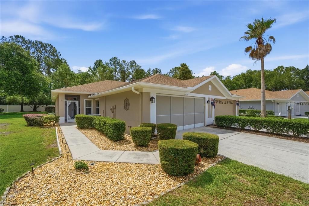 For Sale: $270,000 (2 beds, 2 baths, 1629 Square Feet)