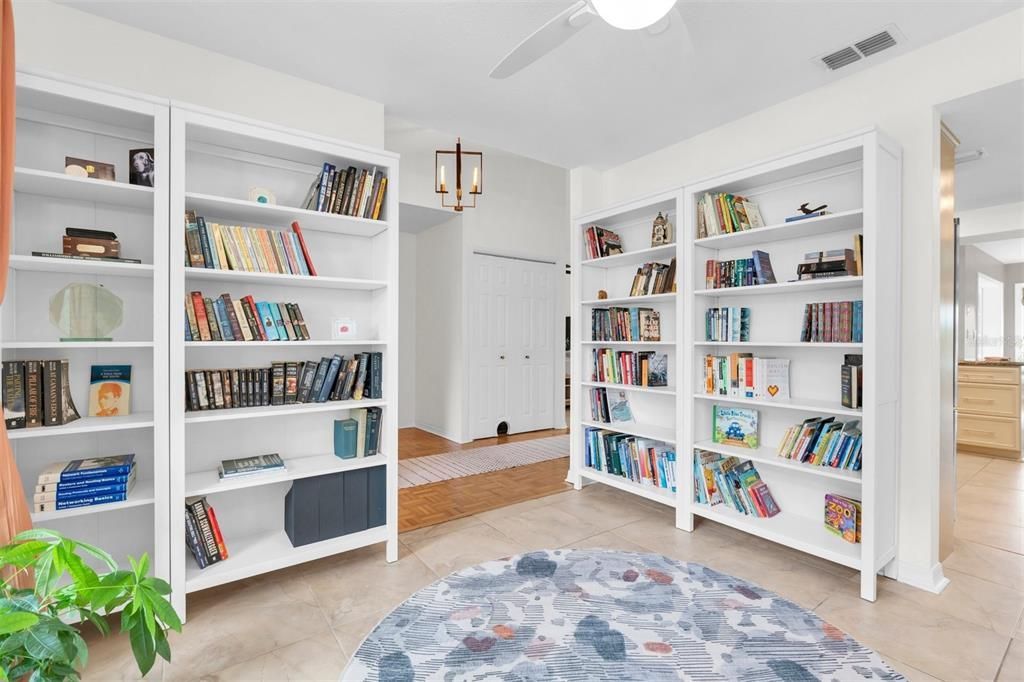 For Sale: $589,000 (3 beds, 2 baths, 1756 Square Feet)