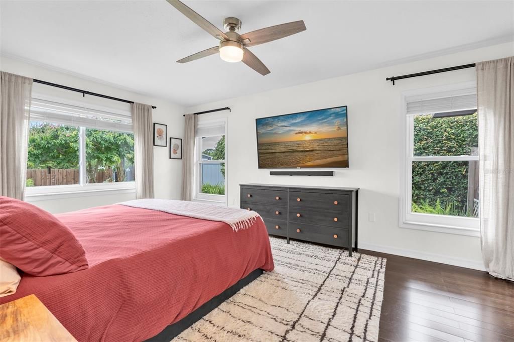 For Sale: $589,000 (3 beds, 2 baths, 1756 Square Feet)