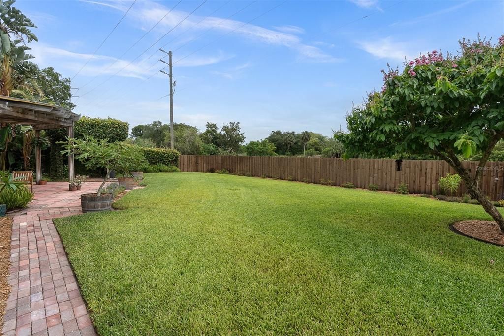 For Sale: $589,000 (3 beds, 2 baths, 1756 Square Feet)