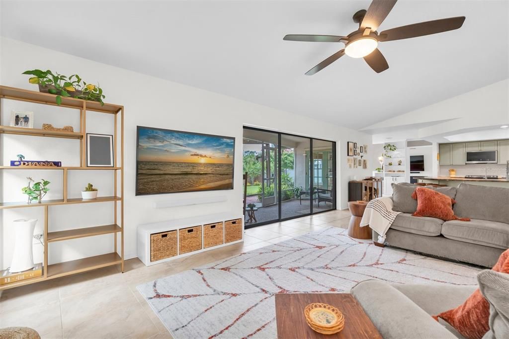 For Sale: $589,000 (3 beds, 2 baths, 1756 Square Feet)