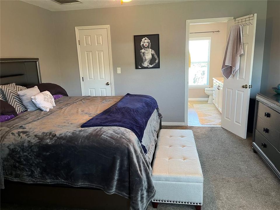 En Venta: $240,000 (3 camas, 2 baños, 1615 Pies cuadrados)