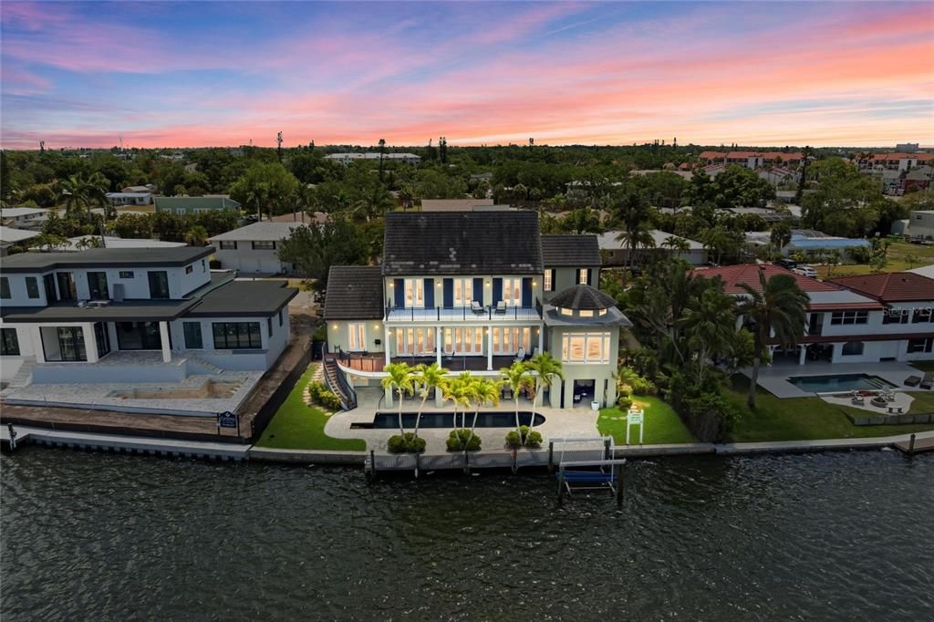 For Sale: $4,500,000 (5 beds, 5 baths, 4282 Square Feet)