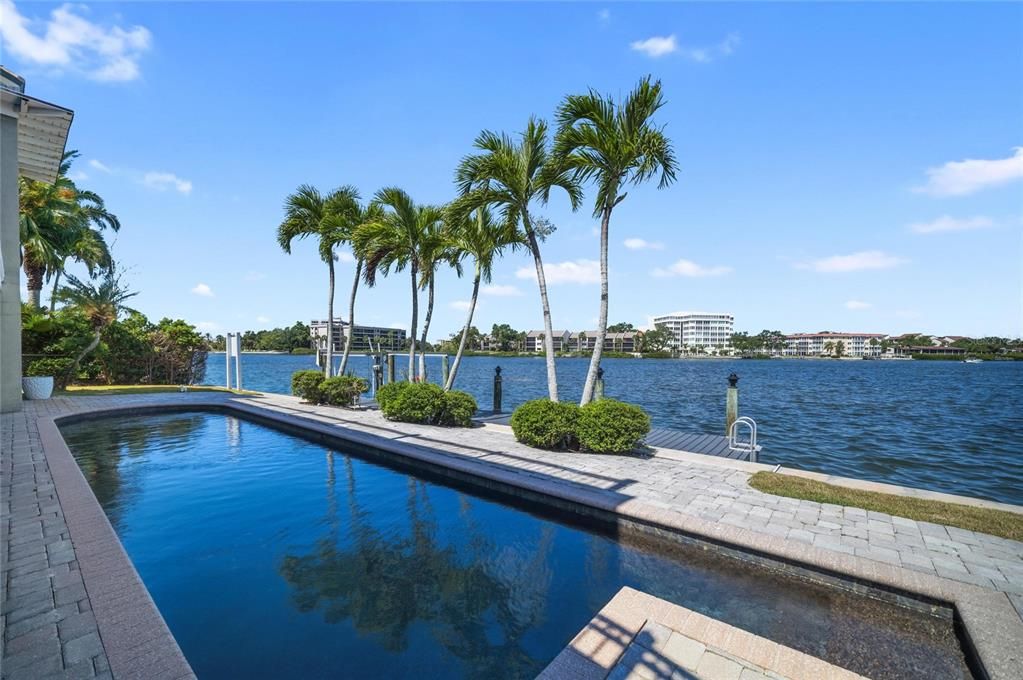 For Sale: $4,500,000 (5 beds, 5 baths, 4282 Square Feet)