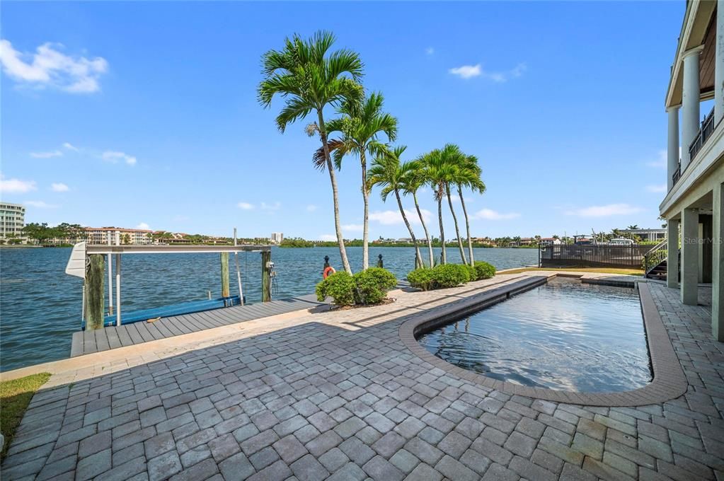 For Sale: $4,500,000 (5 beds, 5 baths, 4282 Square Feet)