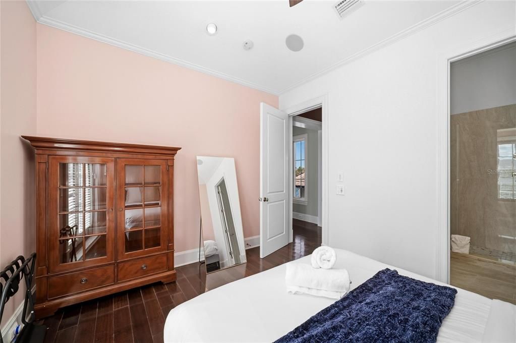 For Sale: $4,500,000 (5 beds, 5 baths, 4282 Square Feet)