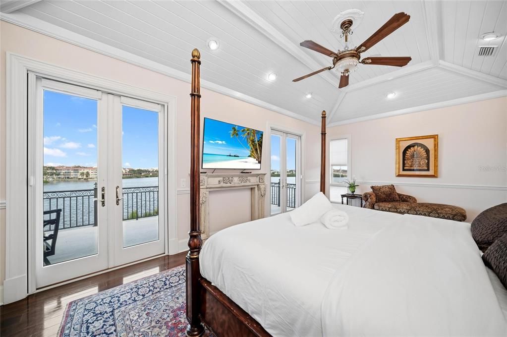 For Sale: $4,500,000 (5 beds, 5 baths, 4282 Square Feet)