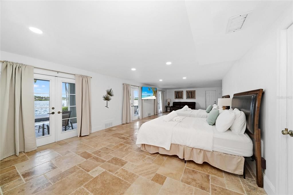 For Sale: $4,500,000 (5 beds, 5 baths, 4282 Square Feet)