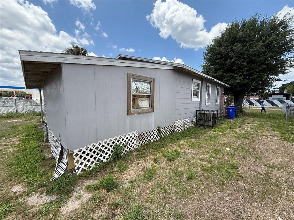 En Venta: $132,900 (3 camas, 1 baños, 920 Pies cuadrados)