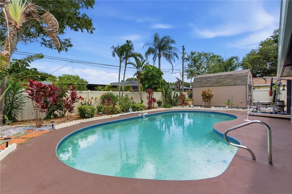 En Venta: $550,000 (2 camas, 2 baños, 1364 Pies cuadrados)