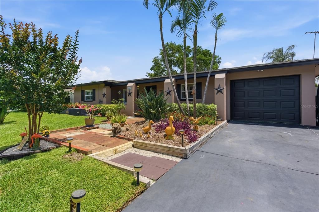En Venta: $550,000 (2 camas, 2 baños, 1364 Pies cuadrados)