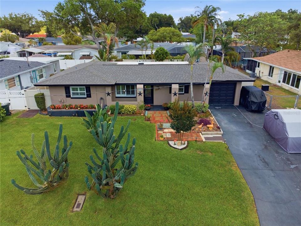 En Venta: $550,000 (2 camas, 2 baños, 1364 Pies cuadrados)